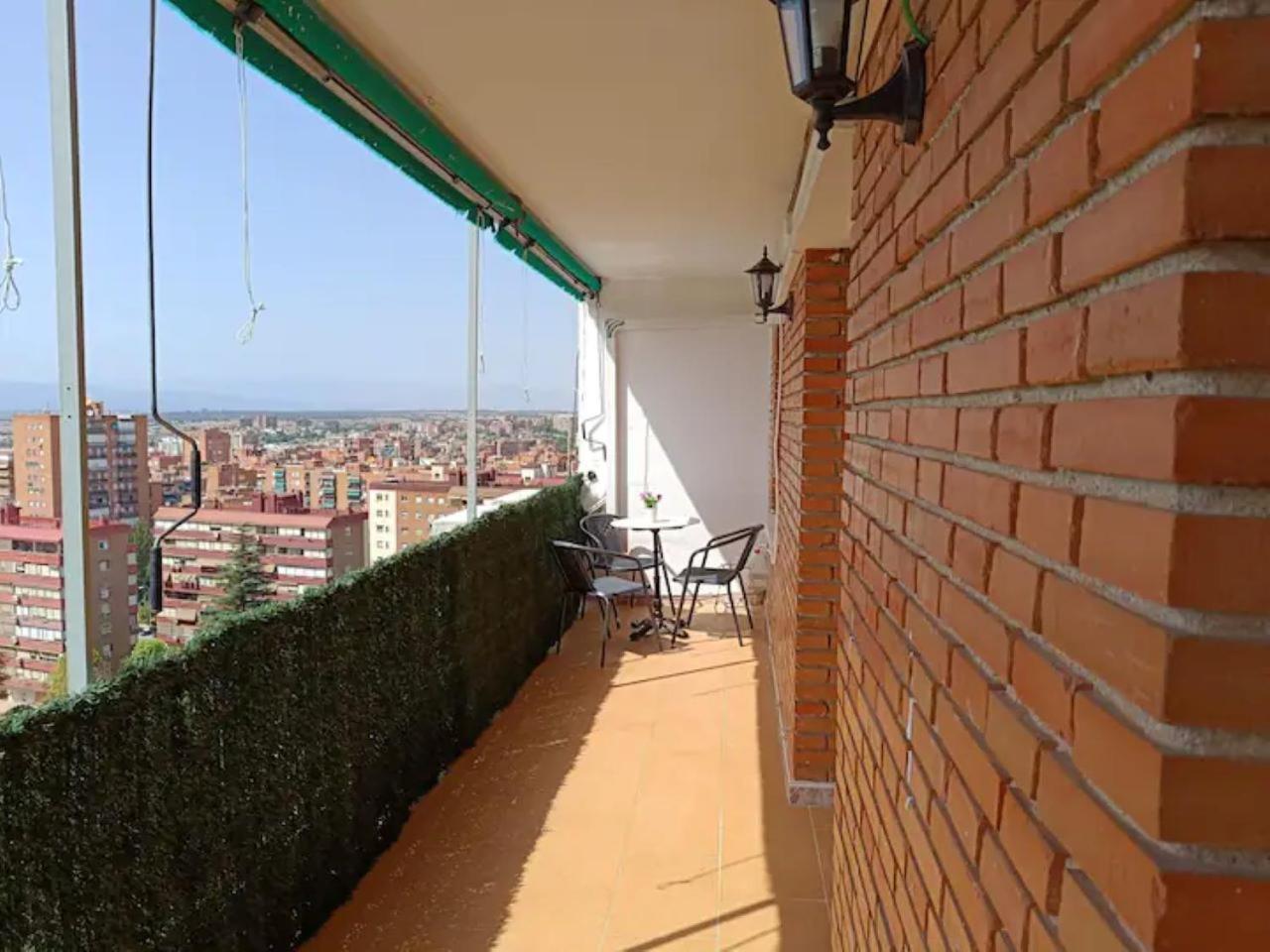 Apartment Ifema, Dehesa De La Villa, Plaza Castilla, Ciudad Universitaria, Hospitales La Paz, Cuatro Caminos Madrid